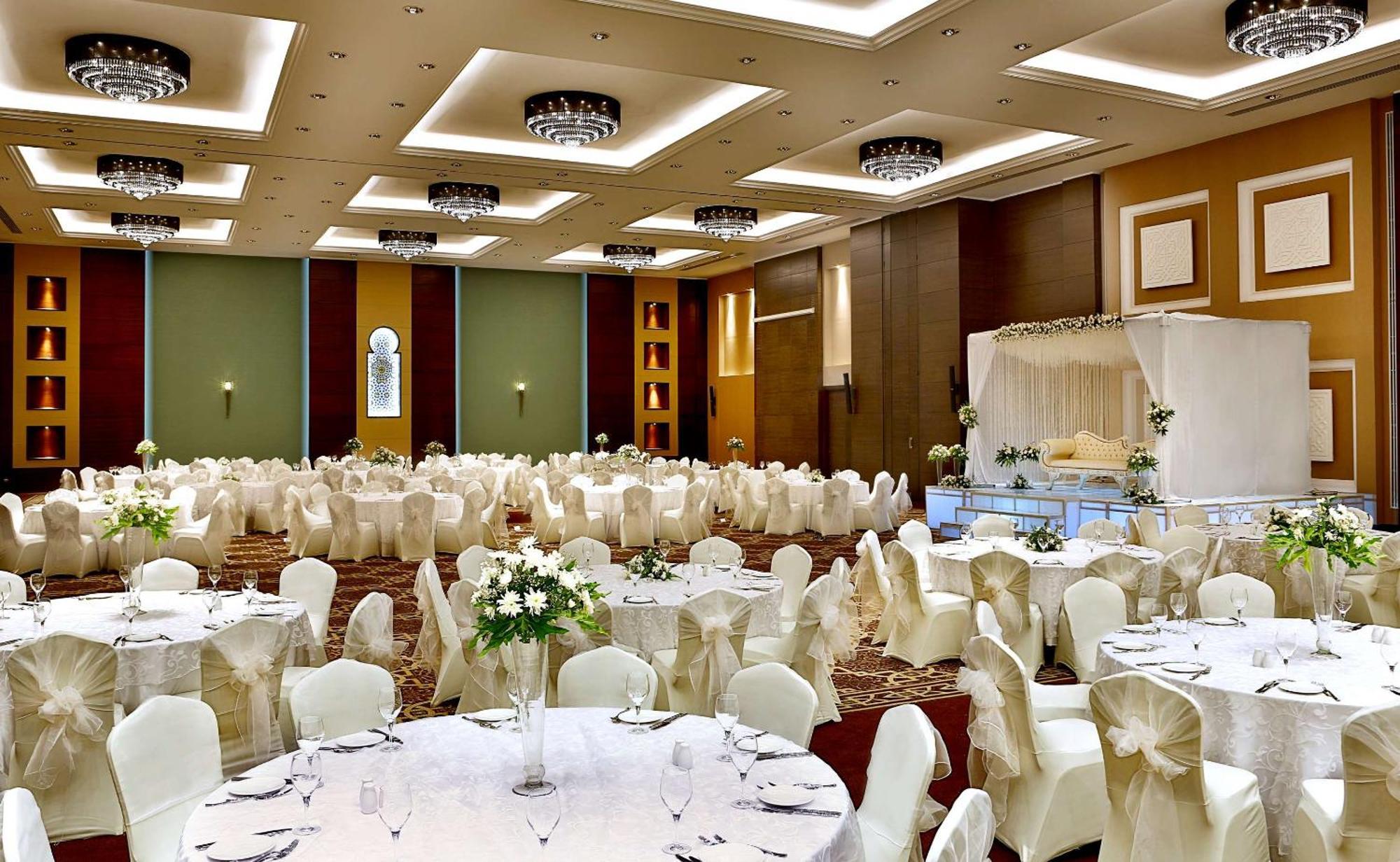 Hilton Alexandria King'S Ranch Hotel King Mariout Exterior foto A wedding reception